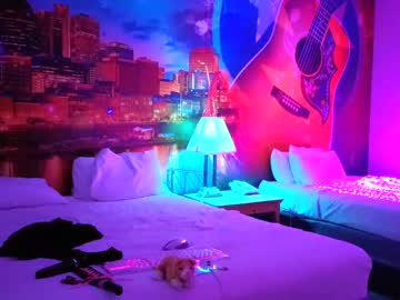 daddyissuessab's chat room