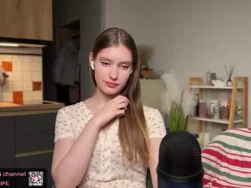 aileen__'s chat room