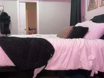 brielledaviss's chat room