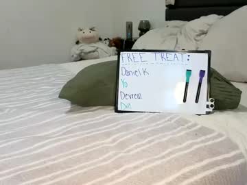 scarletterose_504259's chat room