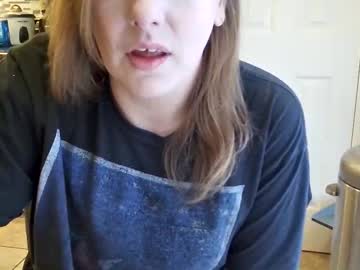 tinywithtiddies's chat room