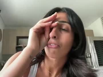 camiliakxoxo's chat room