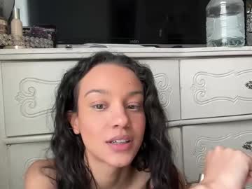 briannay0unggg's chat room