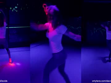 davids_angelsxxx's chat room