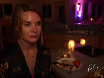 phoenix_taylor's chat room