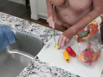 lovingcouple1969's chat room