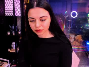 alma_pearl's chat room