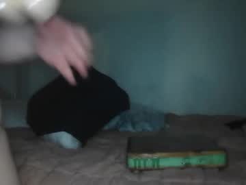 stoned2dabones666's chat room