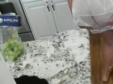 lovingcouple1969's chat room