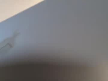 ellalowe's chat room