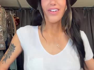 ella2sweet's chat room