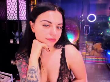 alma_pearl's chat room