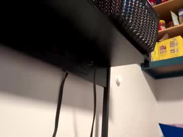 ravyn_nyx's chat room